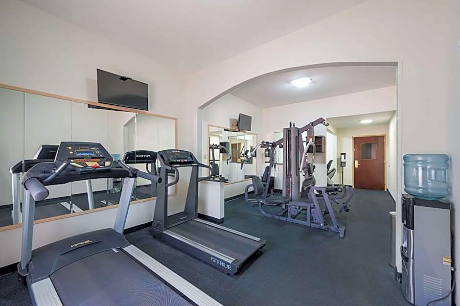 Quality Inn & Suites Huntsville Research Park Area