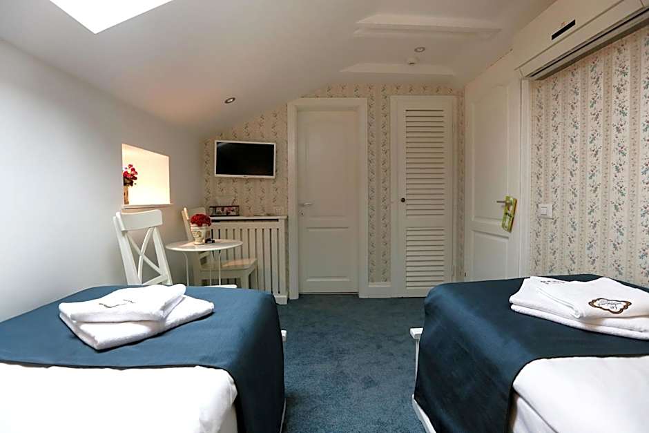 Hotel Les Jardins Carol