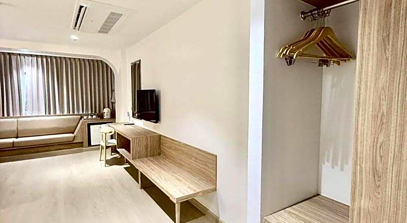 Phanomrungpuri Hotel