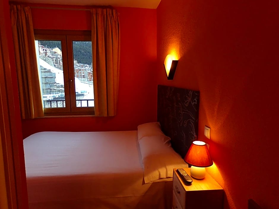 Hotel Roc de St Miquel & Apartment