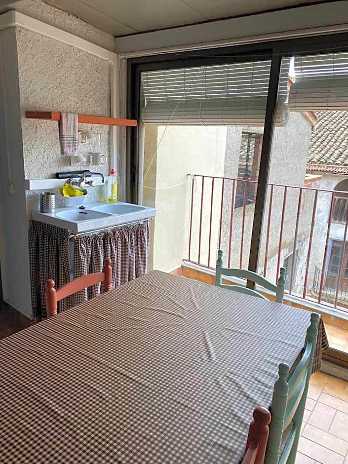 Hostal Casiano Camarasa