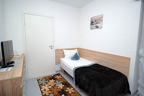 Single Room with Private Bathroom