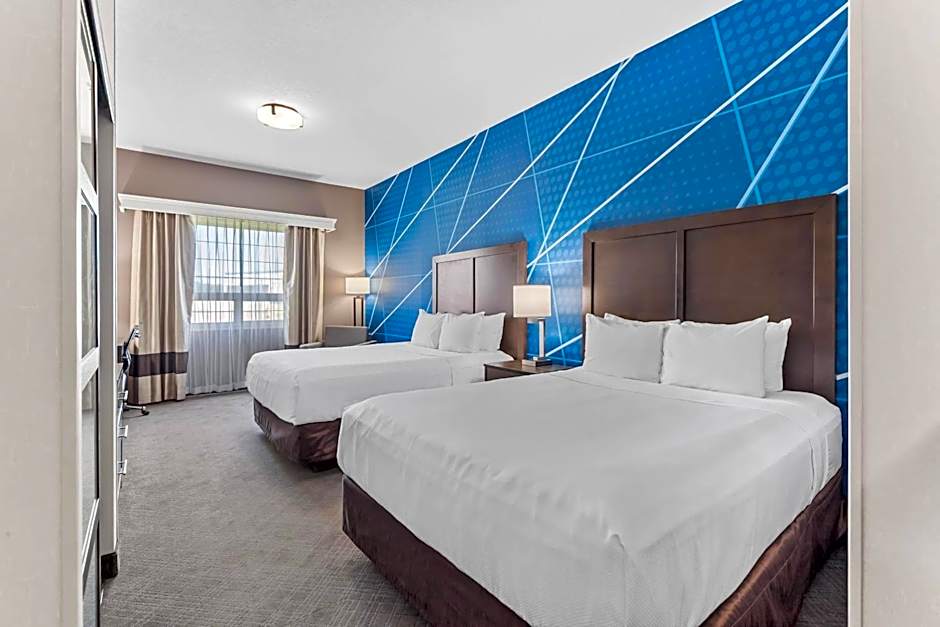 Comfort Inn & Suites Red Deer - Highway 11
