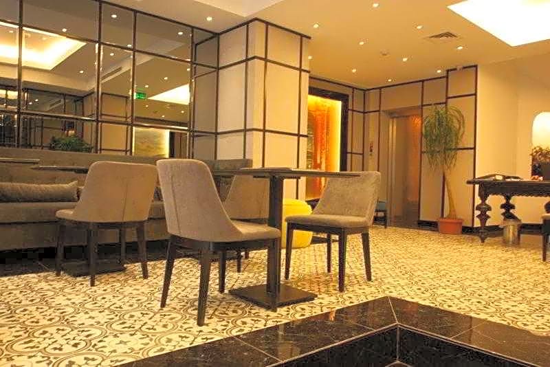 Molton Suites Nisantasi