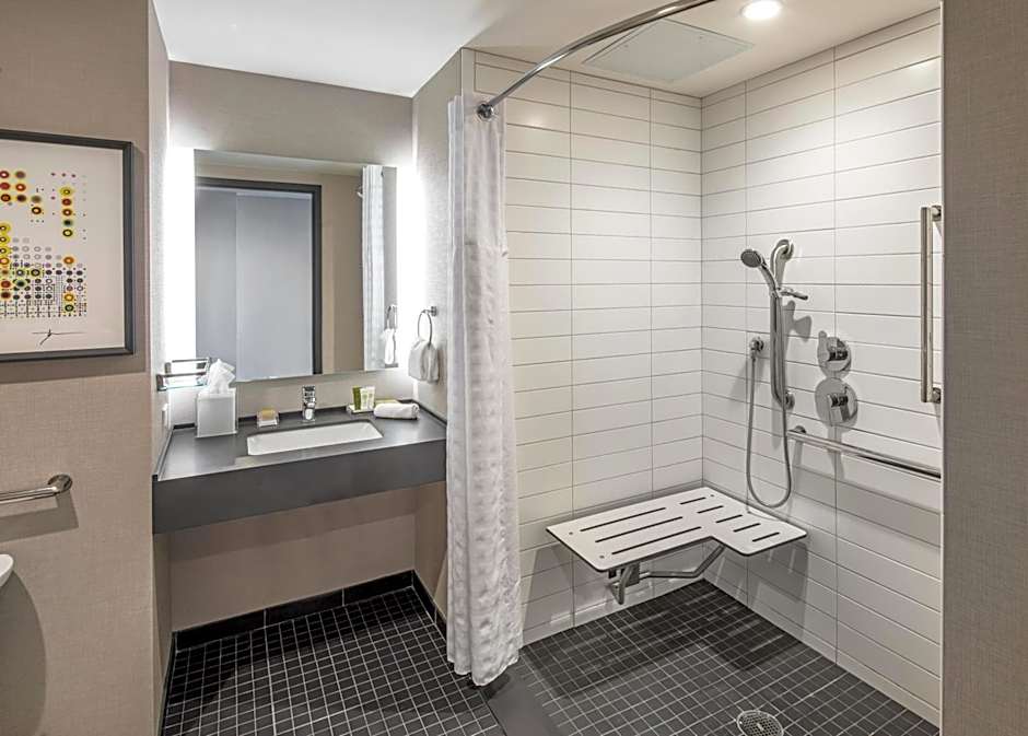 Hilton Des Moines Downtown
