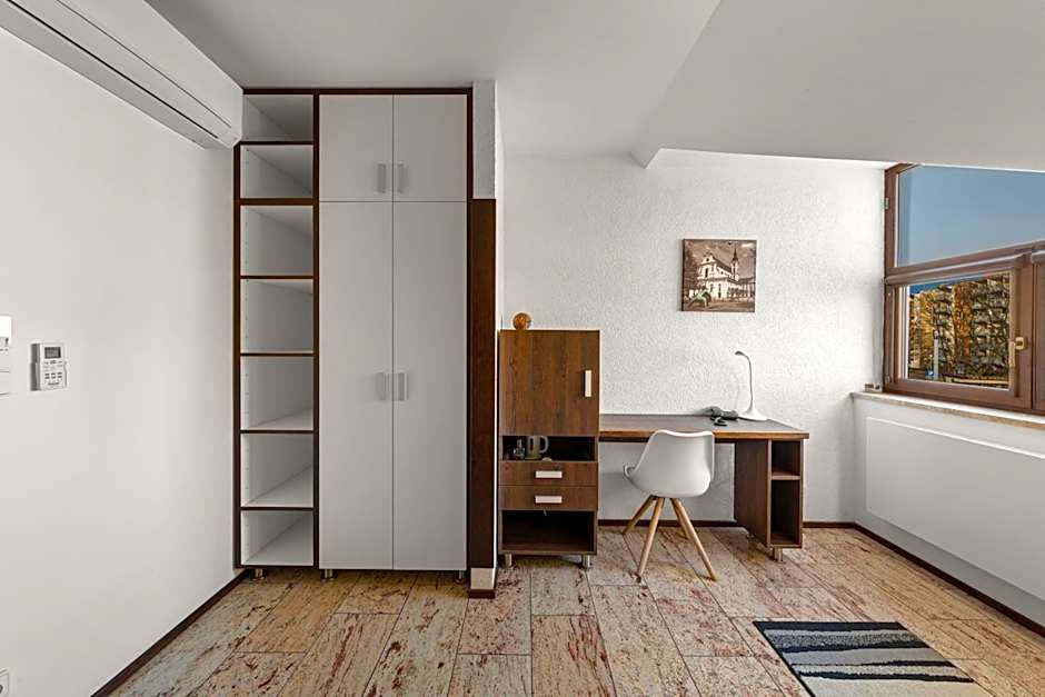 Hotel Sluneční dvůr