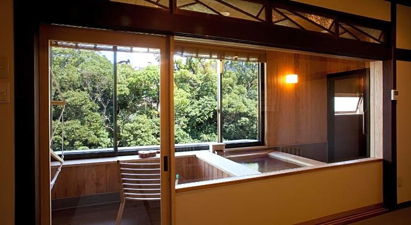 Ryokan Oomuraya