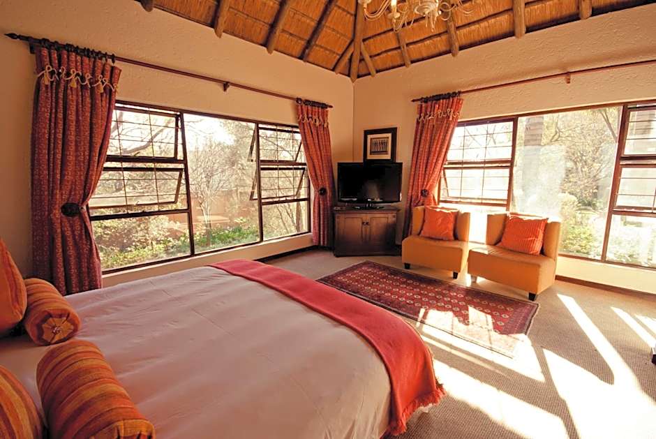 Lourie Lodge