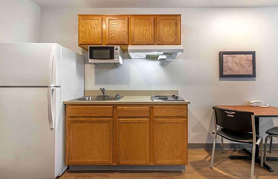 Extended Stay America Select Suites - Austin - Northwest