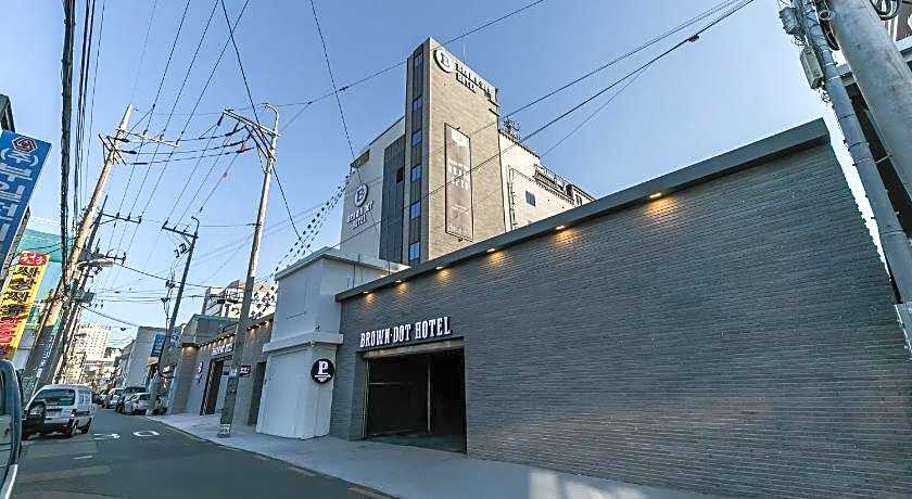 Browndot Hotel Sasang Renecite