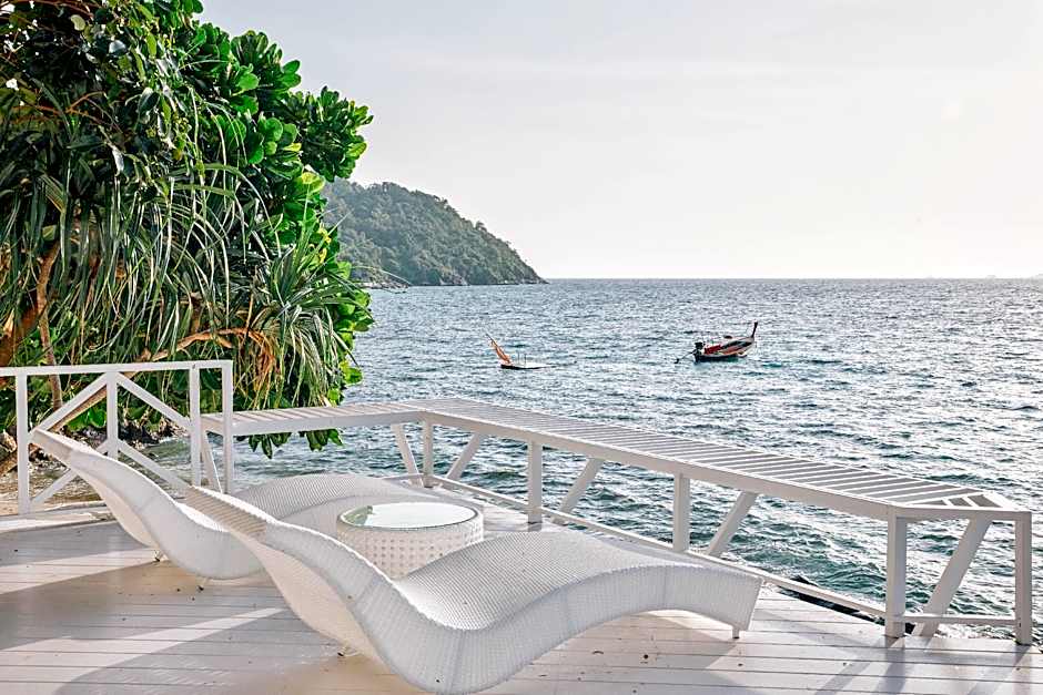 Casa De Lipe Pool Villa