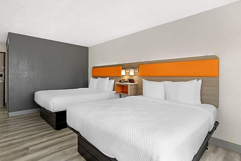 Quality Inn & Suites Ottumwa North