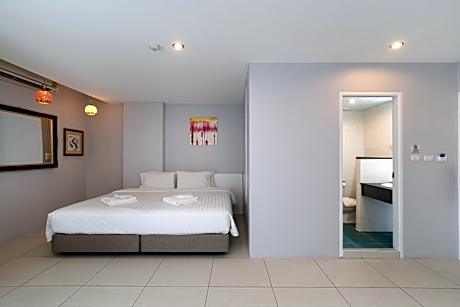 Large Double or Twin Room