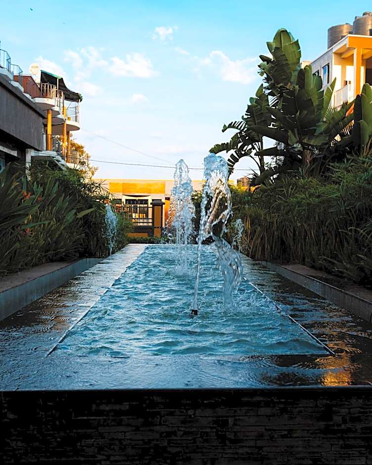 Grand Legacy Hotel
