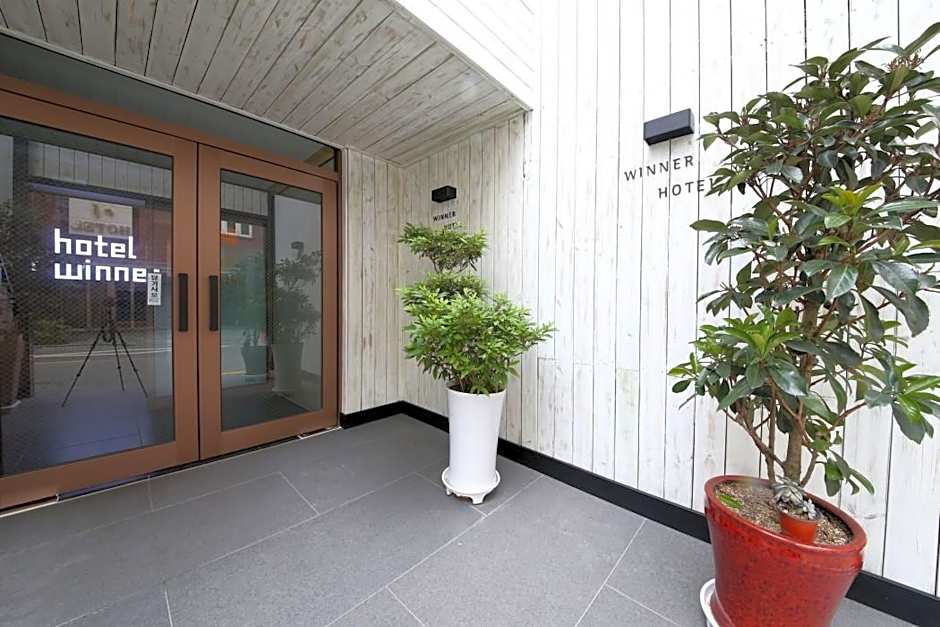 Winner Hotel