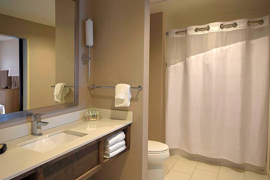 Holiday Inn Cincinnati North West Chester By IHG