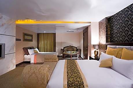 Comfort Quadruple Room