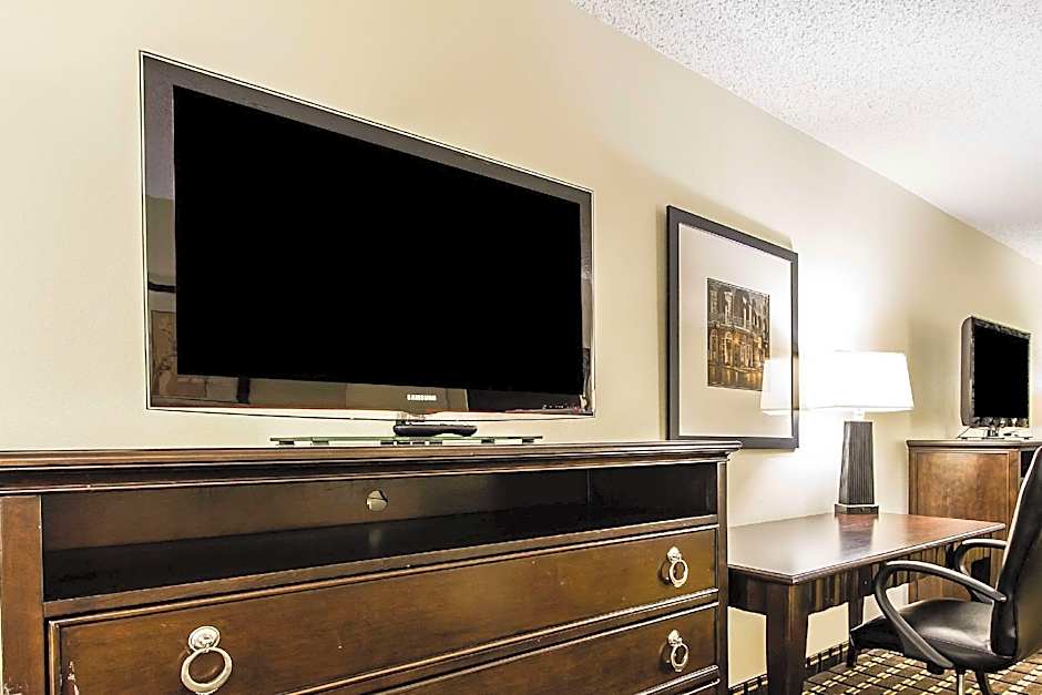 Evangeline Downs Hotel, an Ascend Collection Hotel