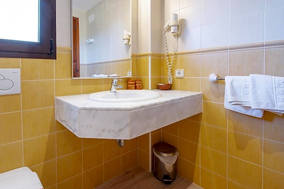 Hotel Playa Mondragó