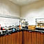 Fairfield Inn & Suites by Marriott Dallas Medical/Market Center