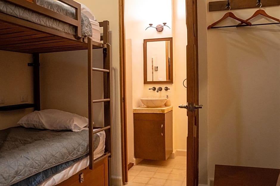 Hotel & Hostal Boutique Casa Garza