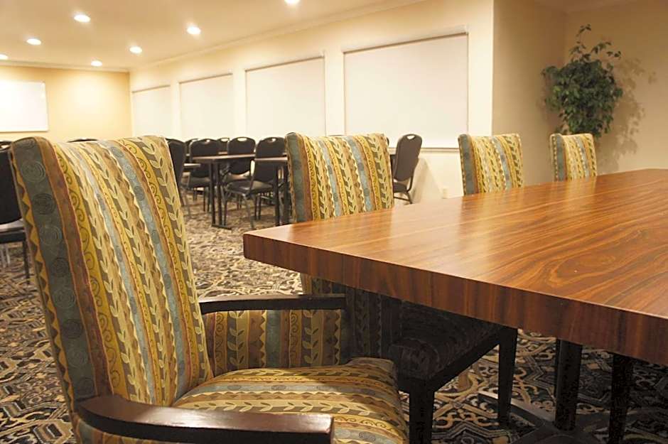 Best Western Plus Inn Of Hayward
