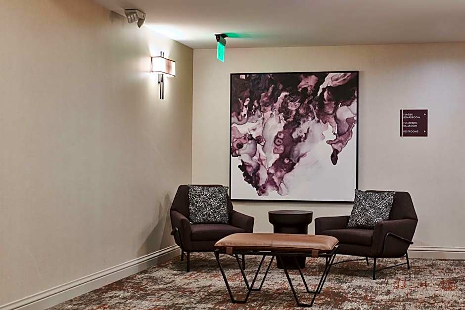 DoubleTree By Hilton Fullerton