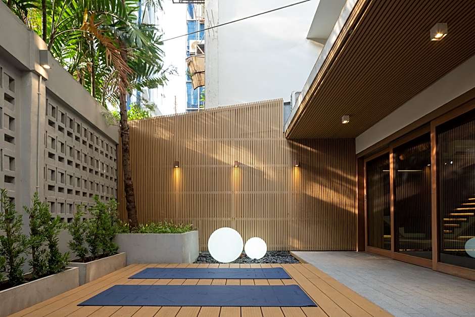 Stay Plus Hotel Bangkok