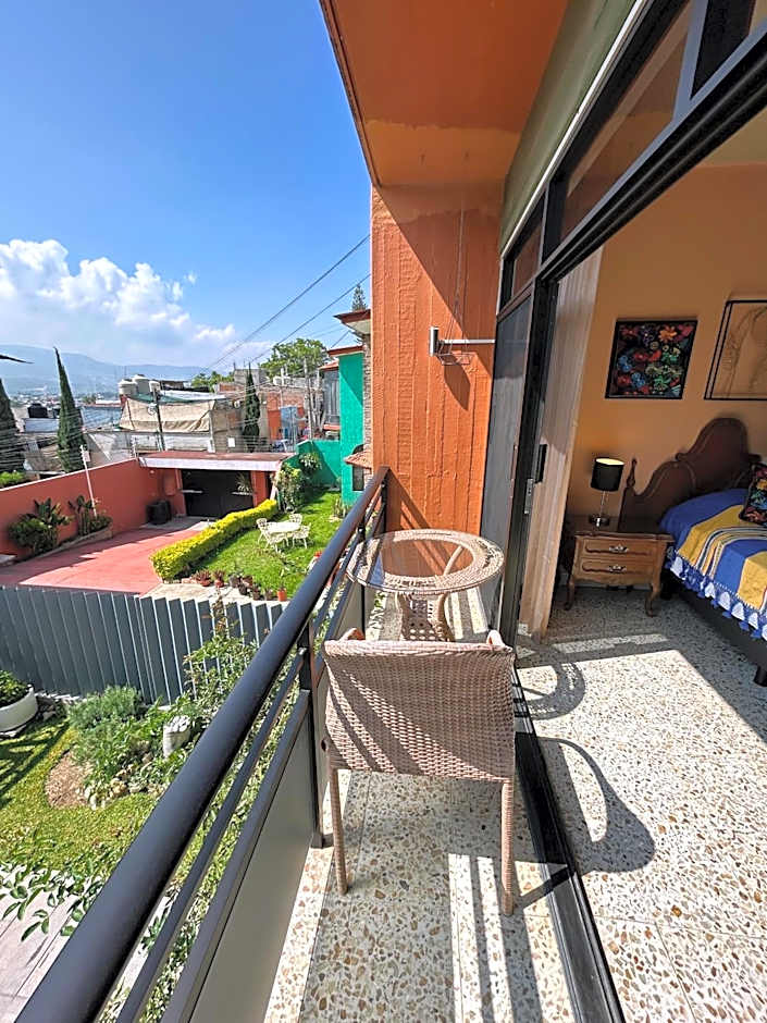 Casa de las Palmas Guest House