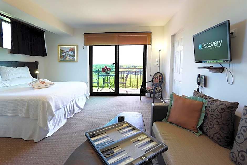 Seven Generations Winery Hotel