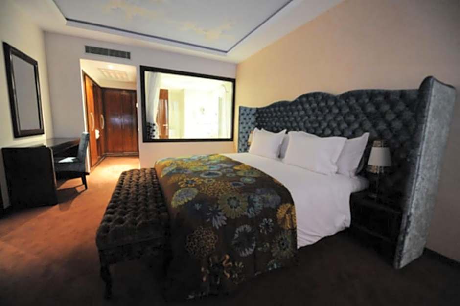 Rive Hotel