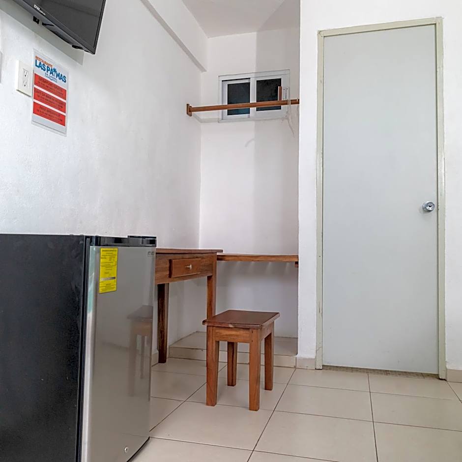 Hotel Las Palmas en Laurel