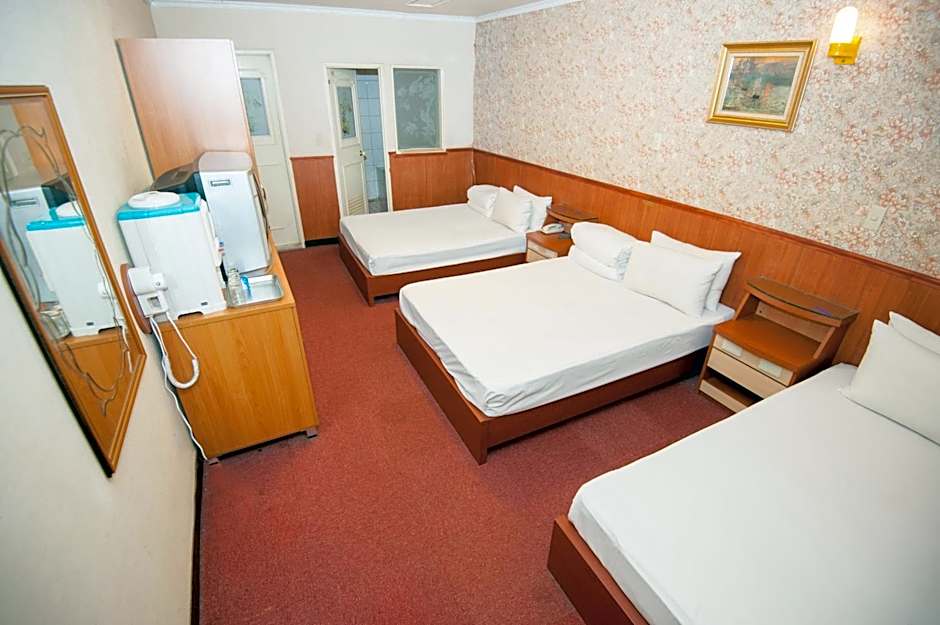 New May Flower Hotel