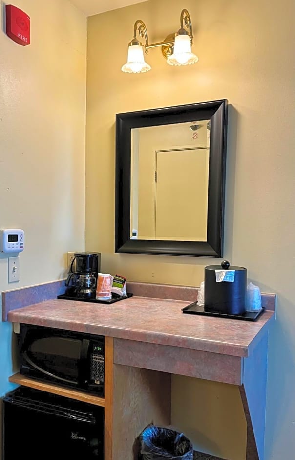 Country Inn & Suites by Radisson, Rochester South, MN
