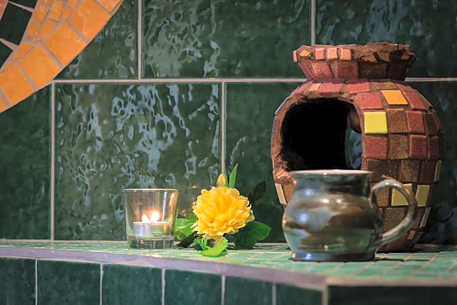 Hotel Selsky Dvur - Bohemian Village Courtyard