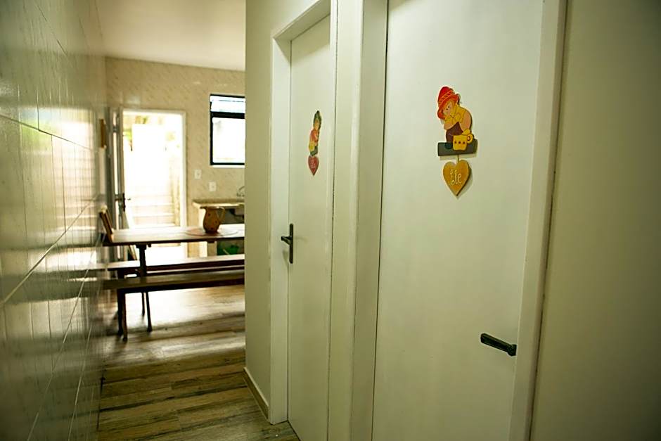 Hostel House Santinho