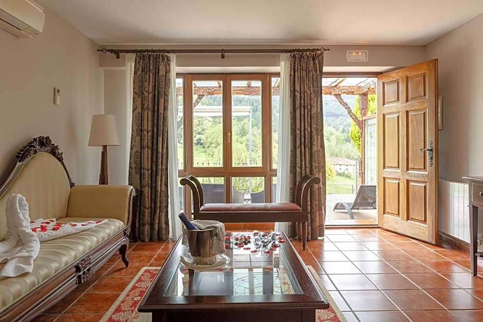 Hotel & Spa Etxegana