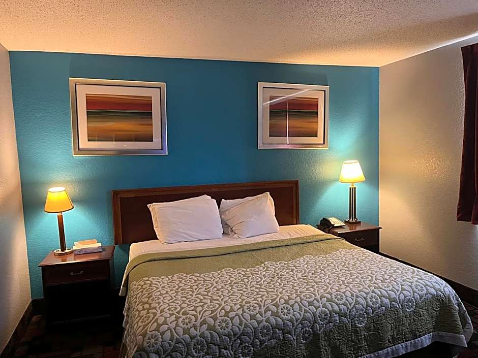 Rodeway Inn Whitehall