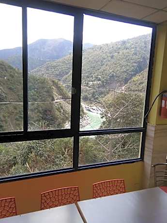 Hotel Chakasha Govindam