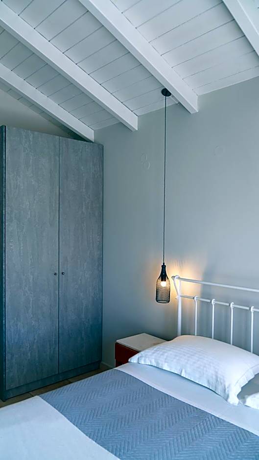 The Mini Beach Hotel