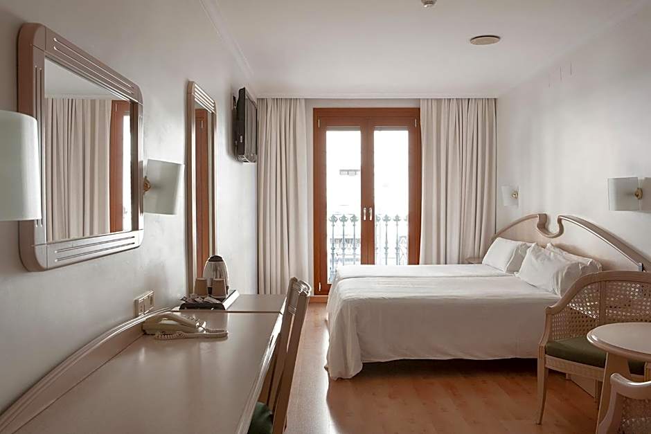 Hotel Lleo