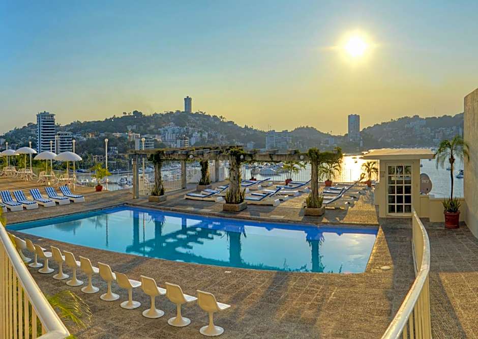 Alba Suites Acapulco