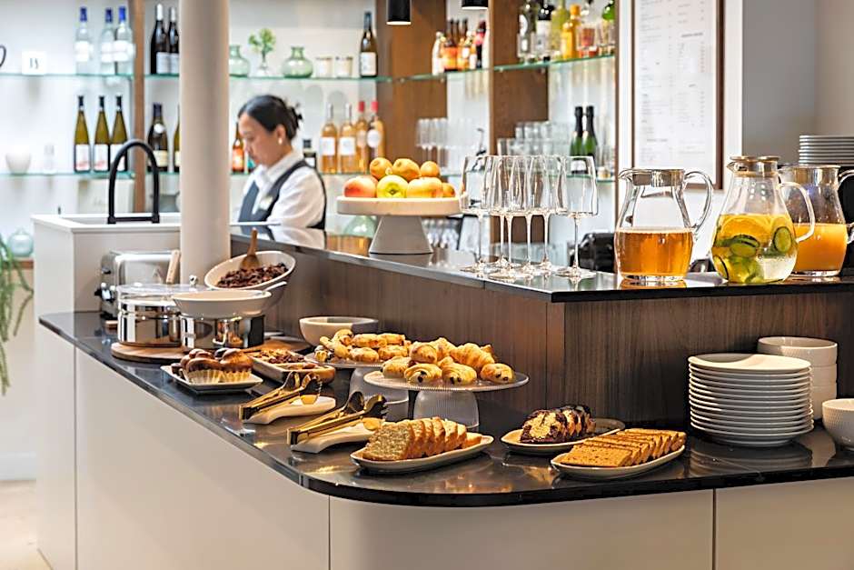 Best Western Premier The Blake Paris Gare Saint Lazare