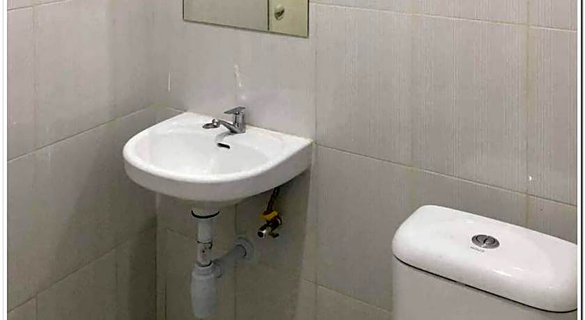 RedDoorz @ Simpang Pos Medan