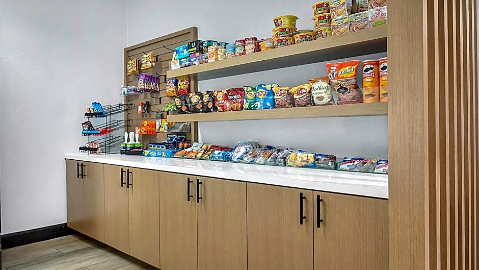 Holiday Inn Express Palestine By IHG