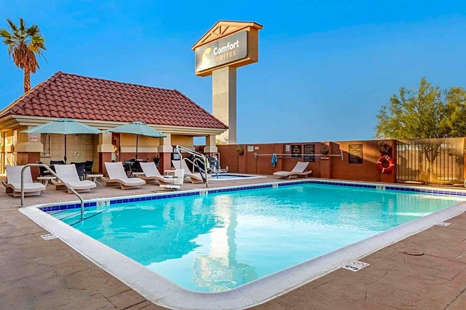 Comfort Suites Barstow near I-15