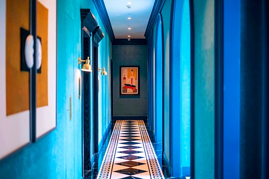 Hotel Indigo Heilong Lake By IHG