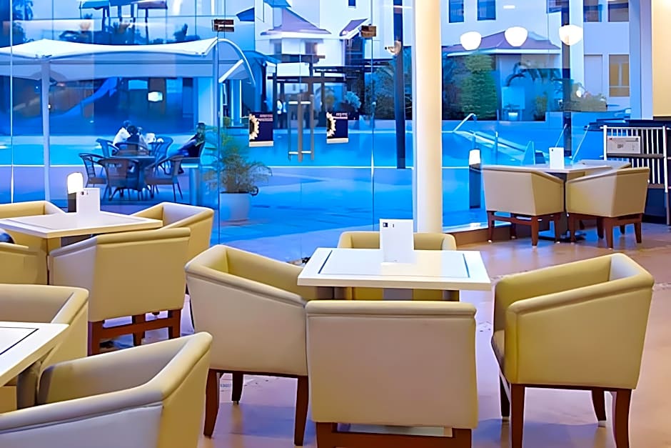 Velvet Clarks Exotica Zirakpur Hotel