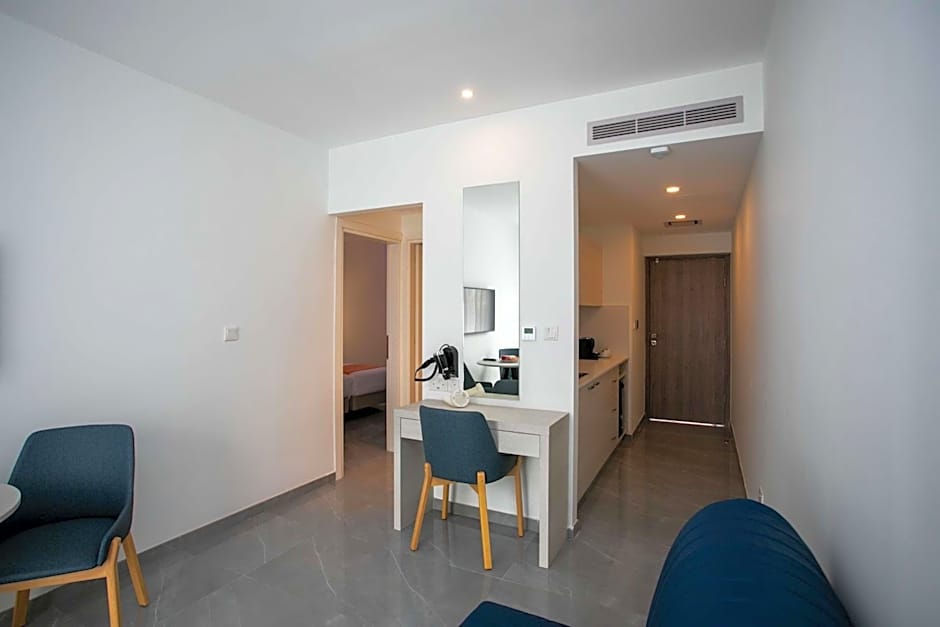 Best Western Plus Larco