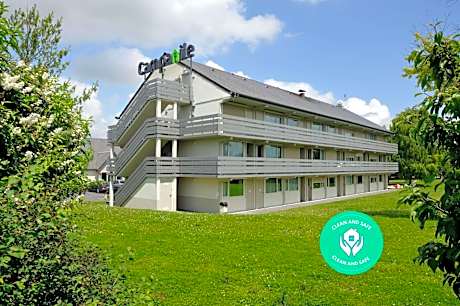 Campanile Pont-Ã -Mousson